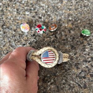 Cream Leather Band Bracelet with 5 pop in changeable charms